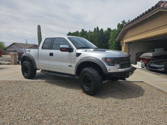 2009 Ford Raptor exterior detail, and 1 year wax.