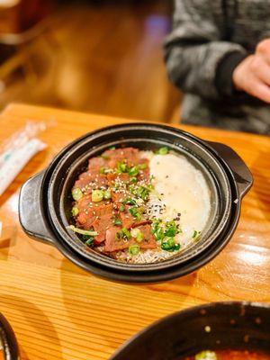 Cha siu and egg claypot