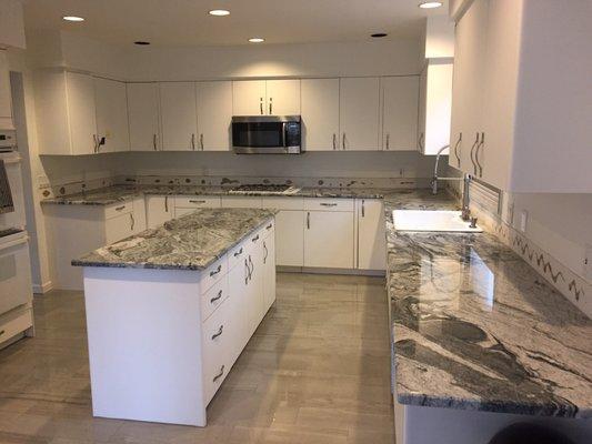 Granite kitchen counters, silver cloud