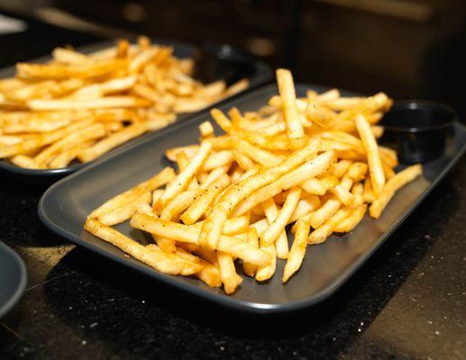 Spice up your day with our Cajun Fries! Crispy, flavorful, and perfectly seasoned to bring a taste of LA.