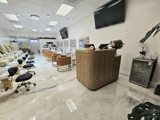 Relax in style at Nail It! Charleston! Perfect manicures, luxurious pedicures, trending designs, and a chic remodeled salon await you!