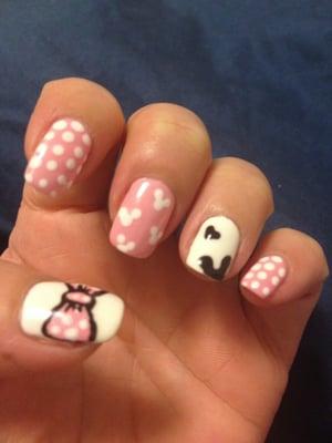 Minnie Mouse nails done by Maikao