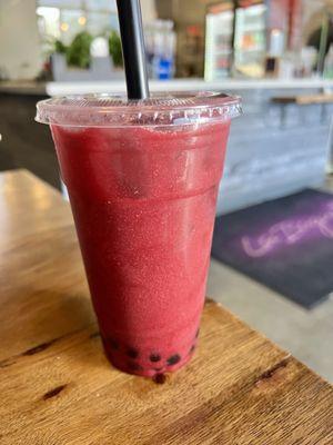 Large Hibiscus Milk Tea w/ boba $7.5 ~ really unique flavor ... not too sweet. Yummy face!