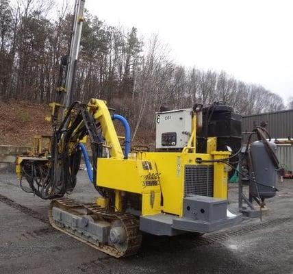 top hammer track drill