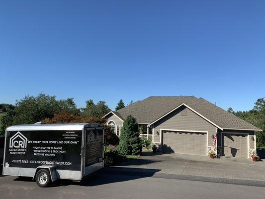 Another beautiful PNW day, another satisfied customer knowing that the Clean Roofs Northwest team is keeping their roof looking brand new.