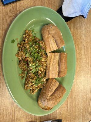 Egg Kheera with garlic roll.