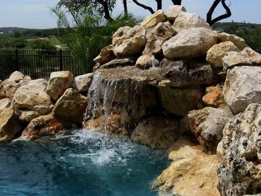 Fair Oaks Ranch, Texas    9,780 Gallon Custom Gunite Pool  19' X 20' Custom Gunite Pool