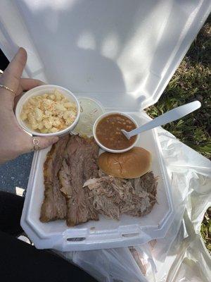 Smoked Mac n cheese, baked beans, brisket & pulled pork. (This pic is taken before I added the sweet n spicy barbecue sauce)