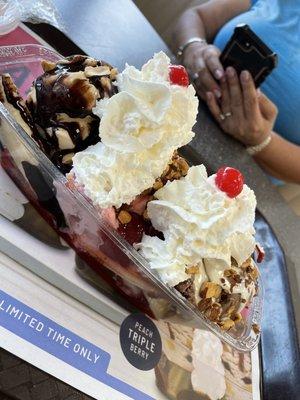 Banana Split picture worthy!