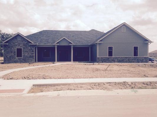 Newly finished construction on this 2700 square foot ranch in Talon's Reach.