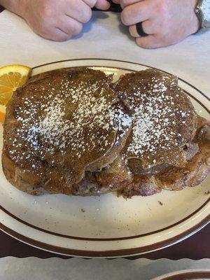 Cinnamon bun French toast-very good