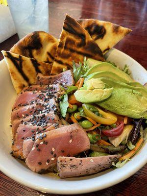 SESAME SEARED AHI TUNA BOWL