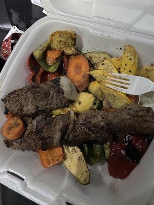 Shish kebab and veggies