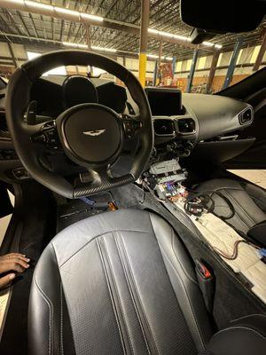 CarPlay install 2023 Aston Martin Vantage