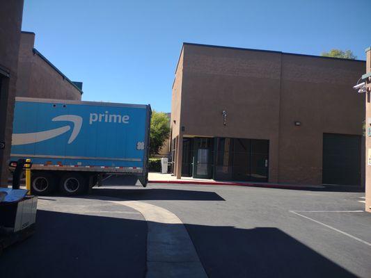 Amazon freight pick up