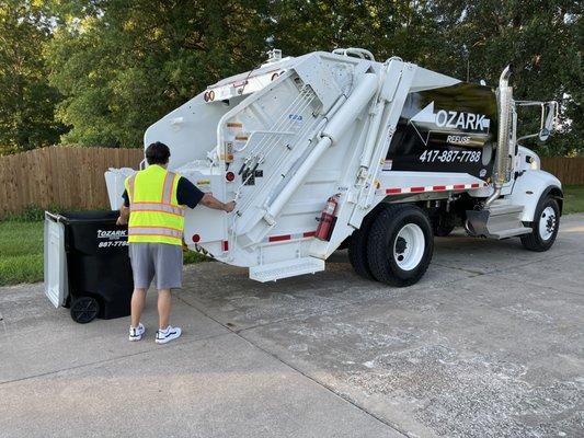 Ozark Refuse * Springfield Missouri