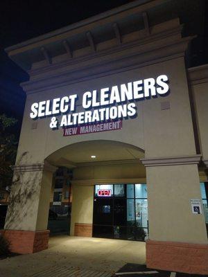 Looks like under new management and new name Select Cleaners & Alterations