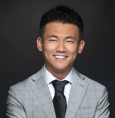 Yuqi Luo, Realtor.