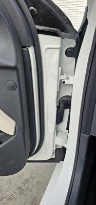 Mercedes Benz E Class Door Hinge