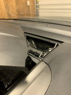 The top of dash trim above the radio