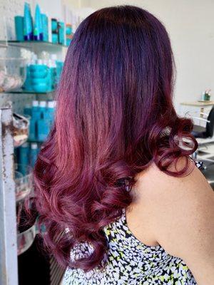 Red Ombre by skarlet