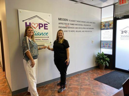 We were fortunate to support cause of local non-profit Hope Alliance. Hope Alliance is Williamson County's only resource center