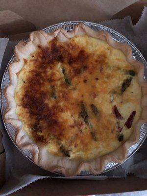 Asparagus red bell pepper quiche