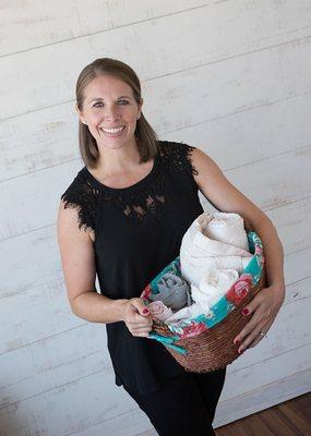 Hi,  I am Audra. Owner of Pretty Neat: An Organizational Solution.