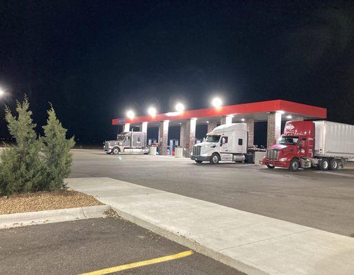 view of dedicated tractor trailer fueling area