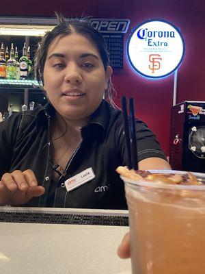 Leslie serves my GINGER & RYE with a smile! @MacGuffins Bar at AMC Metreon 16 SF CA Thur 12/14/23