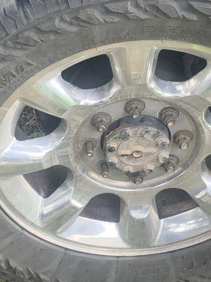 Lug nuts missing