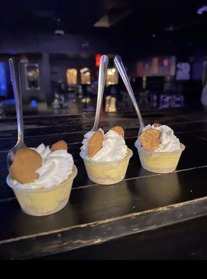 Banana cream pie pudding shots