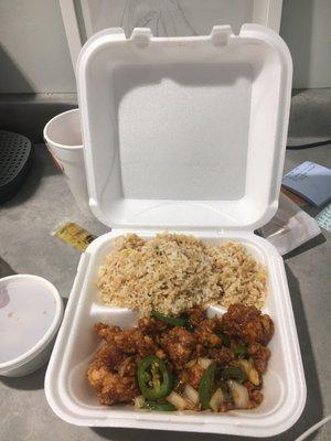 Xiang Lee chicken with fried rice (just the right amount of spicy)