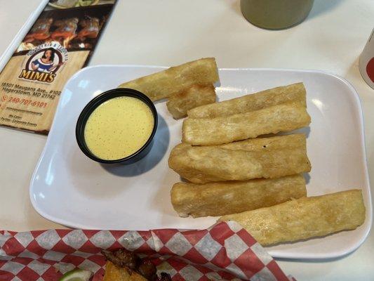 Fried yucca