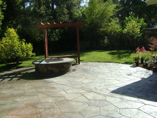 Stamped Cement with Gate Fire pit