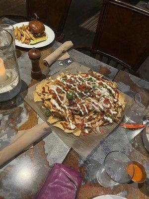 Huge huge nachos