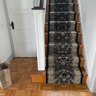 Korkmaz rugs and flooring installed beautifully custom runner on the stairs. #korkmazrugsfloors #mohawkstyle #maslandcarpet