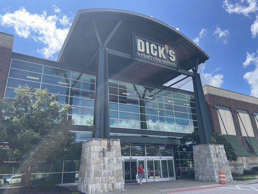 DICK'S Sporting Goods