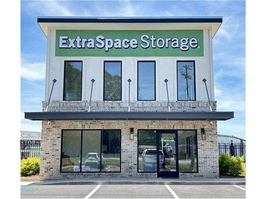 Alternate Beauty Image - Extra Space Storage at 200 Leamington Blvd, Byron, GA 31008