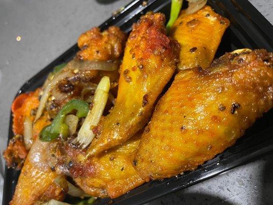 Salt and pepper chicken wings