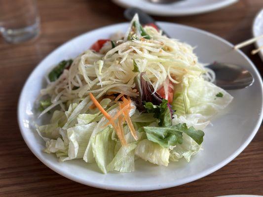 Papaya salad (spicy-mild)