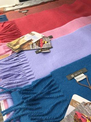 Baby alpaca scarves for men and women by Sol Alpaca.