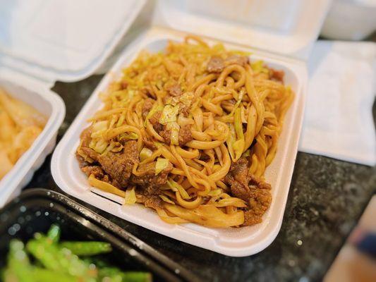 25. Stir-Fly Noodle with Cumin Beef