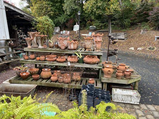 Clay pot selection