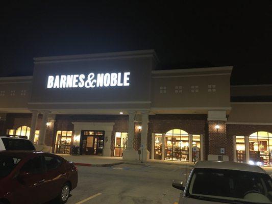 Barnes & Noble Booksellers