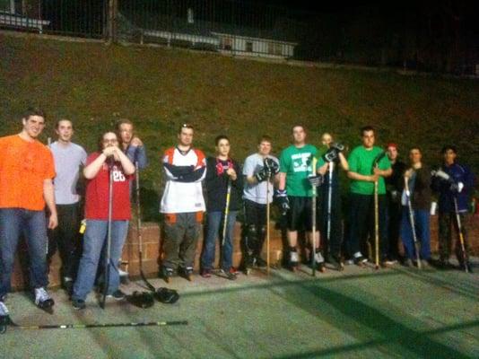 Breakaway Street Hockey meets on Tuesday Nights at 7:00pm for hockey at the Kendrick Recreation Center!  Ages 15+