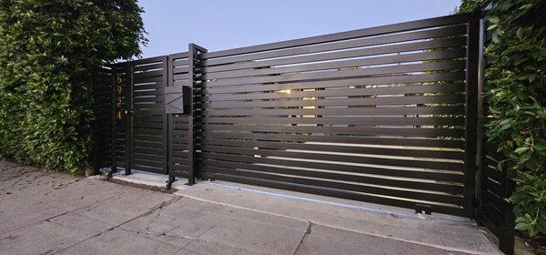 Encino, CA electric gate and fencing project