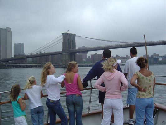 Kinkade Family with Gallery Owner John Vassallo on a sightseeing tour of New York