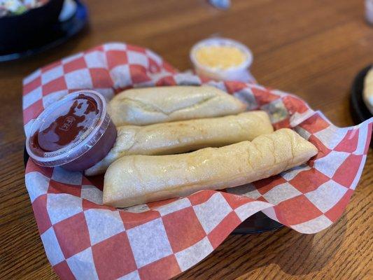 Small order of breadsticks