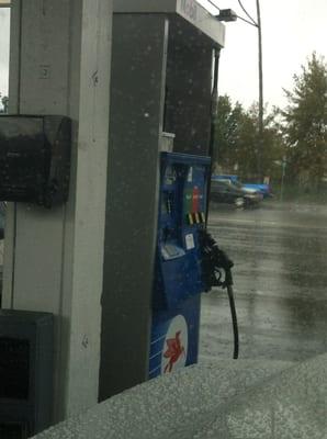 Gas in the rain!! Sucks